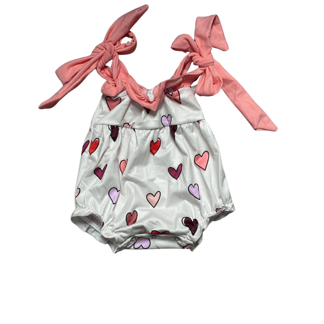 HEARTS GALORE Clothing Aier Size: 0-3 months (R)