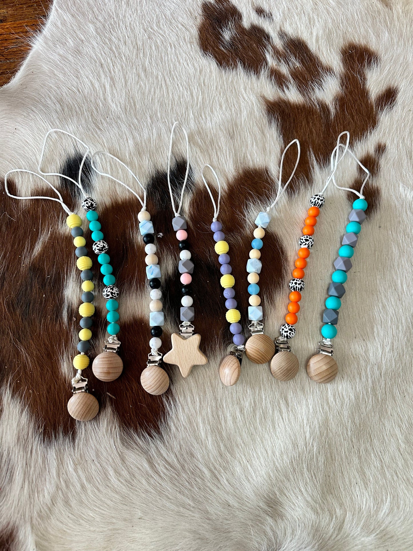 Pacifier Clips