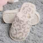 HOUSE SLIPPERS Shoes Fashion City Shoe size: S/M