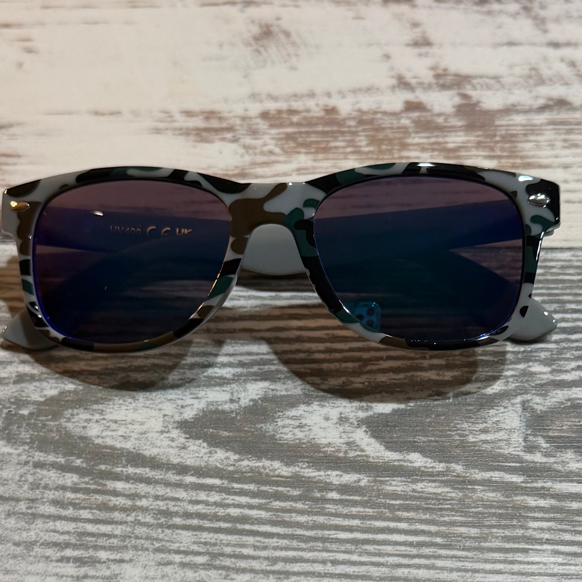 CAMO PATTERN SUNGLASSES